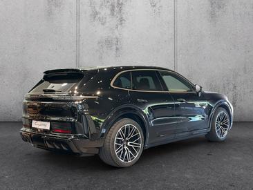 Porsche Cayenne E4 Turbo Electric — photo 5