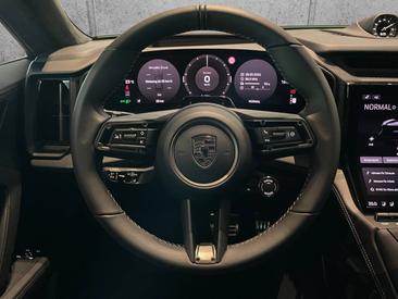 Porsche Cayenne E4 Turbo Electric — photo 23
