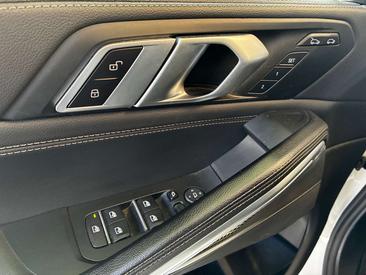 BMW X6 M Sport 30d — photo 14