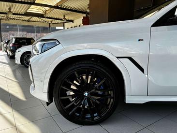BMW X6 M Sport 30d — photo 15