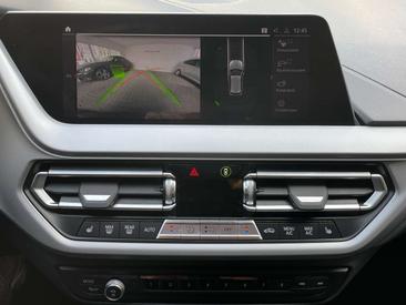BMW Série 1 Berline 118d — photo 10