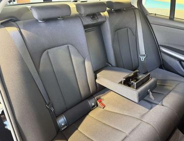 BMW 330 Advantage 330e — photo 41
