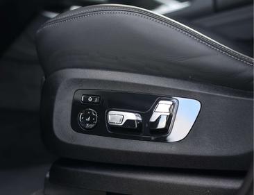 BMW X5 M-Performance 50e XDrive — photo 27