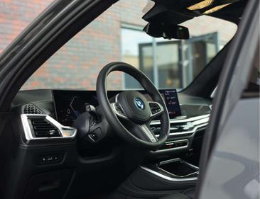 BMW X5 M-Performance 50e XDrive — photo 33