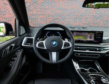 BMW X5 M-Performance 50e XDrive — photo 34