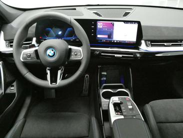 BMW IX1 M Sport EDrive20 — photo 17