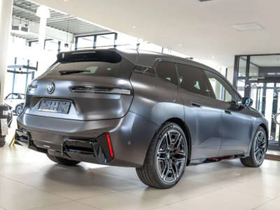BMW IX M70 M Sport - 2026 - Joinsteer - #1