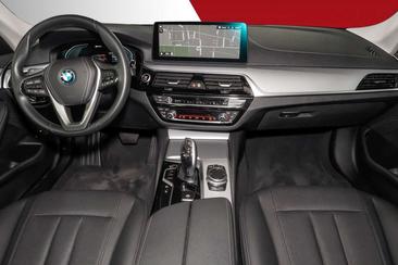 BMW Série 5 530e — photo 13