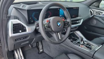 BMW XM 4.4i — photo 9