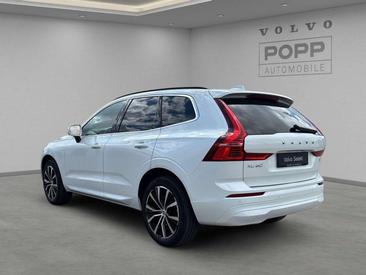 Volvo XC60 B4 Core — photo 3