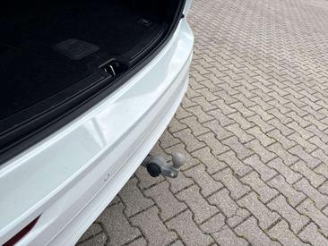 Volvo XC60 B4 Core — photo 20