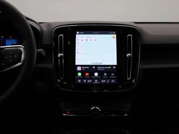 Volvo C40 Recharge Core — photo 8