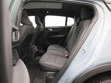 Volvo C40 Recharge Core — photo 11