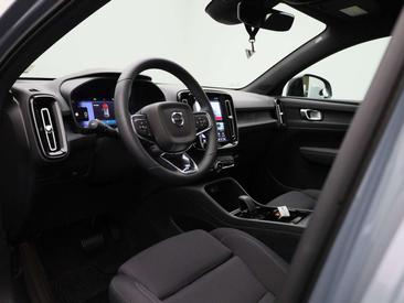 Volvo C40 Recharge Core — photo 31