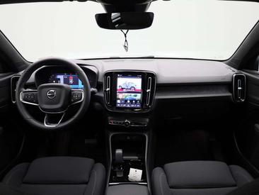 Volvo C40 Recharge Core — photo 35