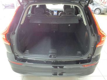 Volvo XC60 B4 Core — photo 8