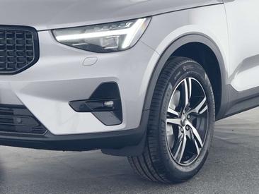 Volvo XC40 B3 Plus — photo 10
