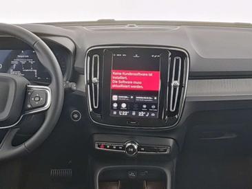 Volvo XC40 B3 Plus — photo 15