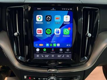 Volvo XC60 B4 Core — photo 23