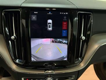 Volvo XC60 B4 Core — photo 24