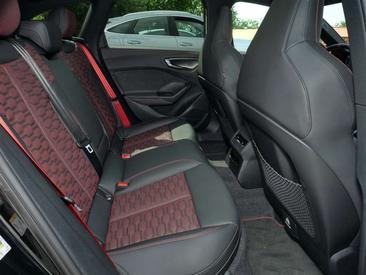 Audi RS5 Avant — photo 4