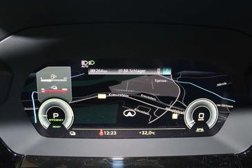 Audi A3 Sportback 40 TFSI E — photo 13