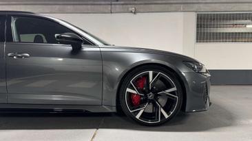 Audi RS6 Avant Performance — photo 9