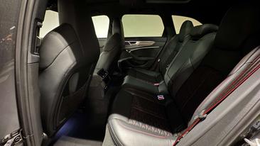 Audi RS6 Avant Performance — photo 27