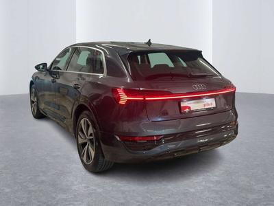 Audi Q8 E-tron Advanced 55