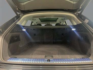 Audi Q8 E-tron Advanced 55 — photo 5