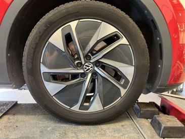 Volkswagen ID.5 Pro Performance — photo 5