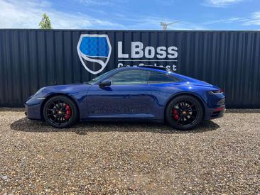 Porsche 911 Carrera 4S — photo 7