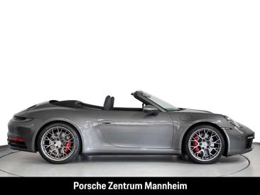 Porsche 992 I Carrera 4S — photo 11