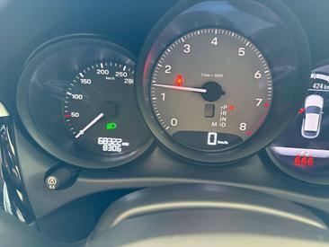 Porsche Macan S — photo 10