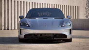 Porsche Taycan — photo 6