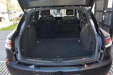Porsche Macan — photo 12