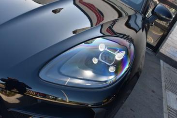 Porsche Macan — photo 19