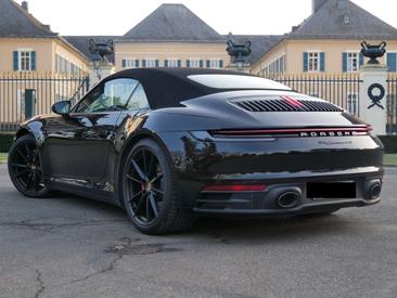 Porsche 992 I Carrera 4S — photo 13