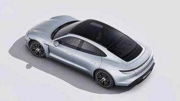 Porsche Taycan — photo 14