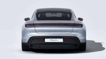 Porsche Taycan — photo 17