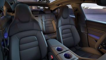 Porsche Taycan — photo 29