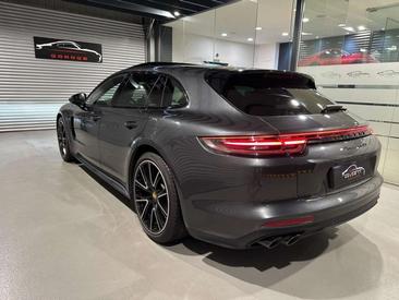 Porsche Panamera II GTS — photo 4
