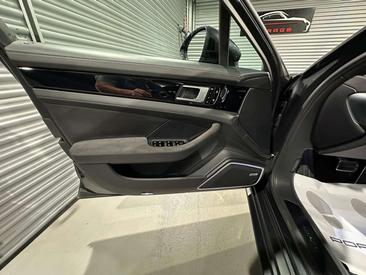 Porsche Panamera II GTS — photo 10