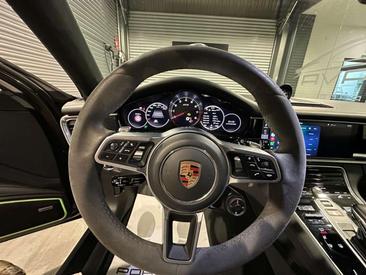 Porsche Panamera II GTS — photo 12