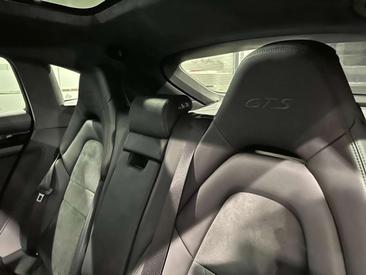 Porsche Panamera II GTS — photo 21