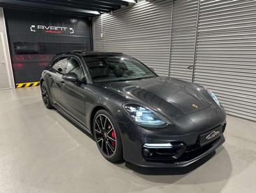 Porsche Panamera II GTS — photo 30
