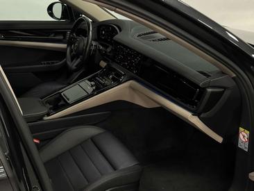 Porsche Panamera I — photo 40