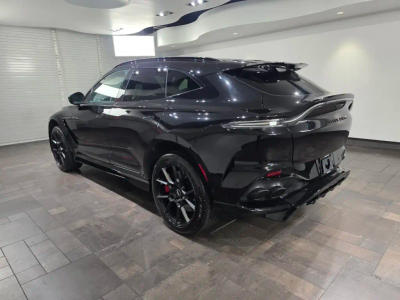 Aston Martin DBX 707 SUV