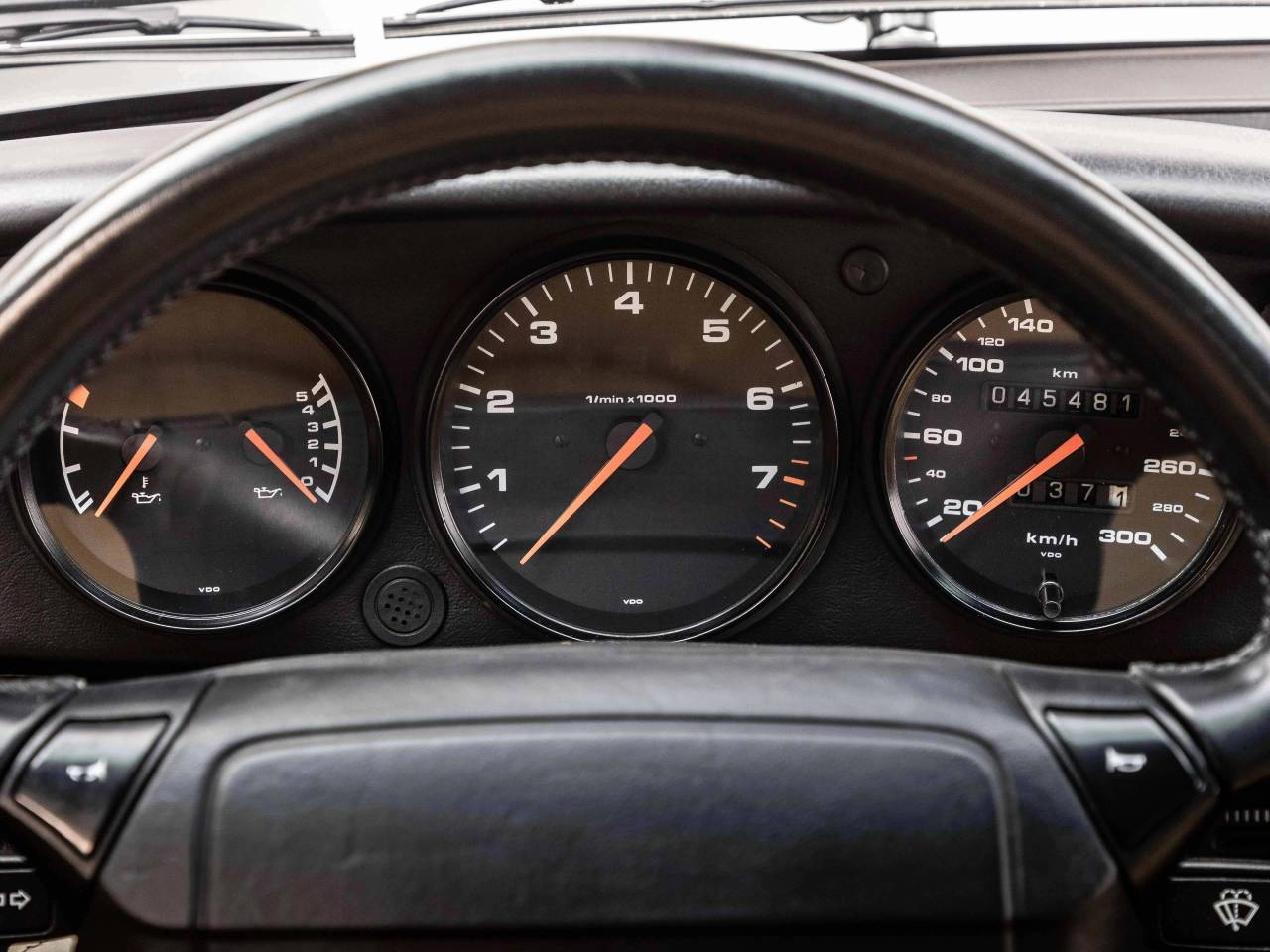 Porsche 964 Carrera 4 Cabriolet - 1991 - Joinsteer - #35