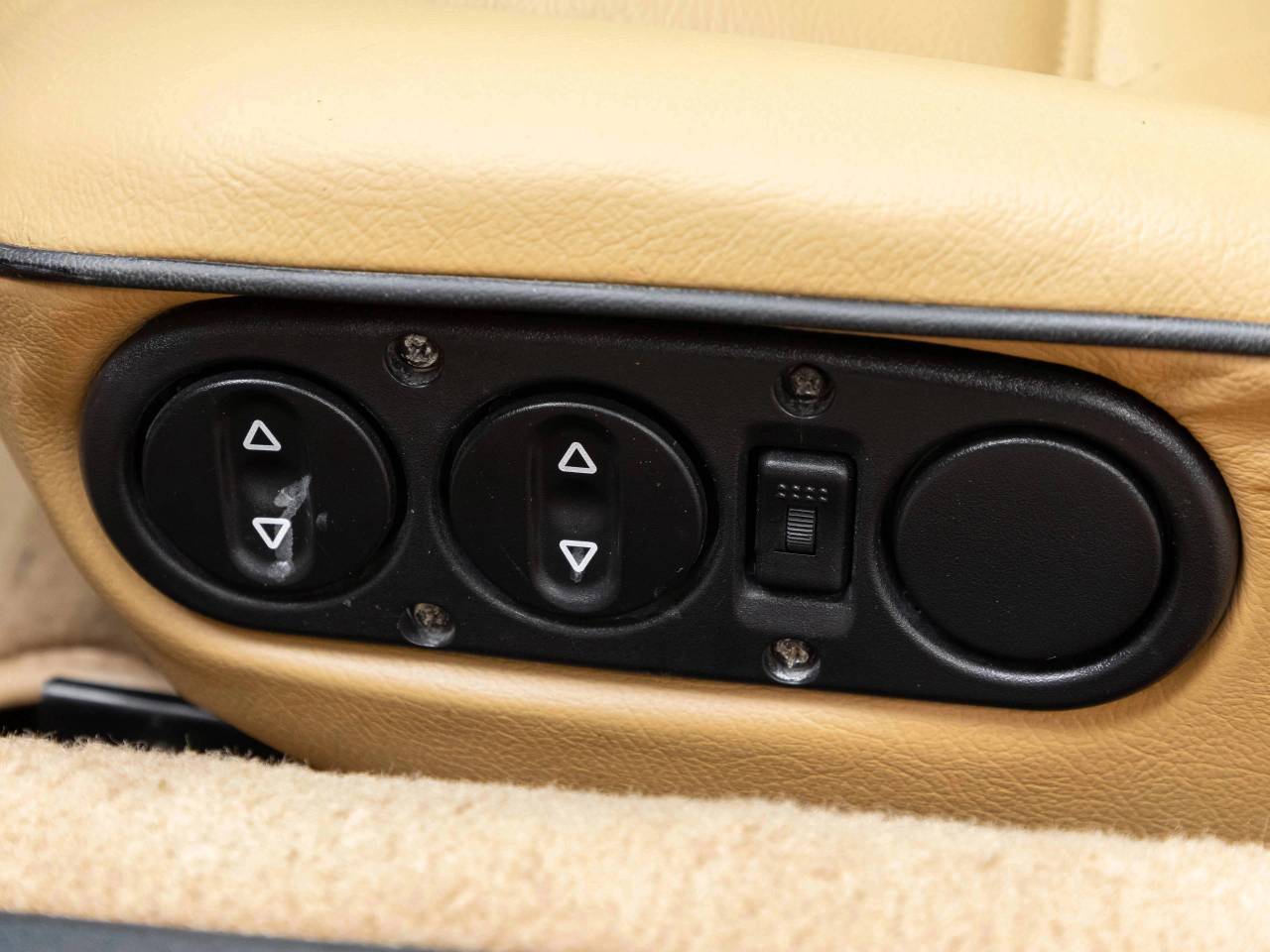 Porsche 964 Carrera 4 Cabriolet - 1991 - Joinsteer - #52